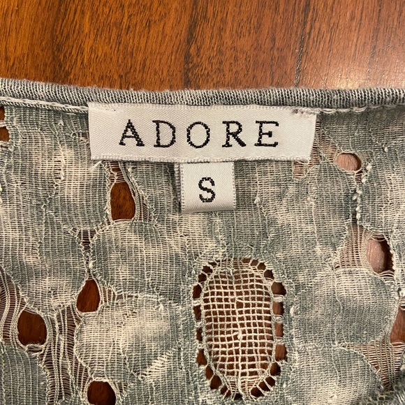 Adore Soft Stretch Jersy Knit Boho Lace Blouse Size Small - Picture 8 of 12